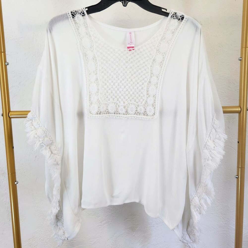 No Boundaries Blouse Size S/CH 3-5 White Lace Fringe Boho Batwing
